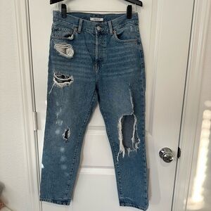 Forever 21 Boyfriend Distressed Buttonfly Jean